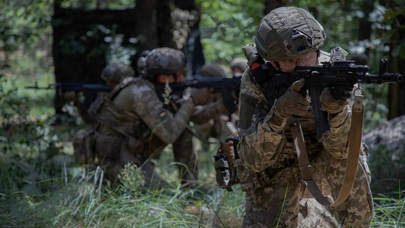 皇冠皇冠足球平台_普京突然“大发慈悲”皇冠皇冠足球平台，他打算给泽连斯基，留下“半壁江山”