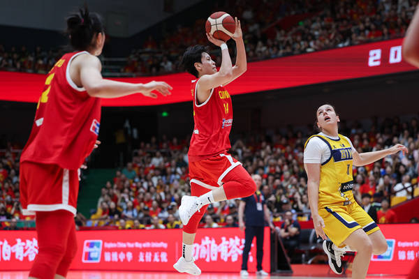 皇冠信用網代理登1_狂胜67分皇冠信用網代理登1！张子宇16+7杨舒予22分 中国女篮再擒波黑