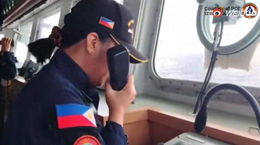 皇冠信用网会员申请_69海里对峙！美军与19国联合演习之际皇冠信用网会员申请，中方052D携带高超音速导弹，直接近距离震慑