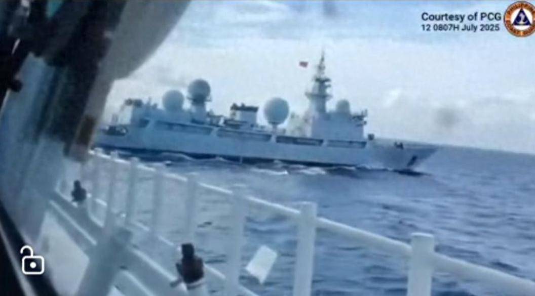 皇冠信用网会员申请_69海里对峙！美军与19国联合演习之际皇冠信用网会员申请，中方052D携带高超音速导弹，直接近距离震慑