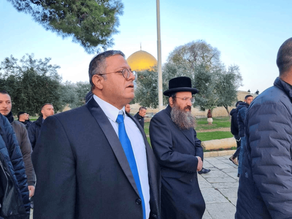 皇冠信用盘正网_以色列国家安全部部长再次进入阿克萨清真寺