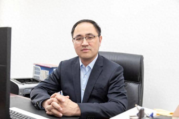 皇冠信用網代理流程
_重大突破皇冠信用網代理流程
!济南市中心医院宋勇峰教授获批国家自然科学基金青年科学基金项目(A类)