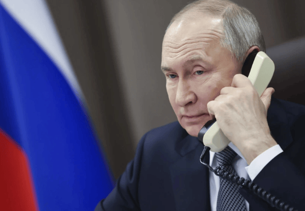 女王公园巡游者vs查尔顿_俄军炸了不该炸的？欧盟大楼变成废墟！泽连斯基扛不住了女王公园巡游者vs查尔顿，喊话要求中国采取措施