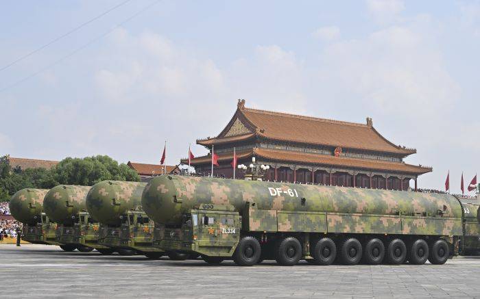 布莱克本vs诺维奇_金灿荣：美日想跟解放军对攻布莱克本vs诺维奇，这是在找死