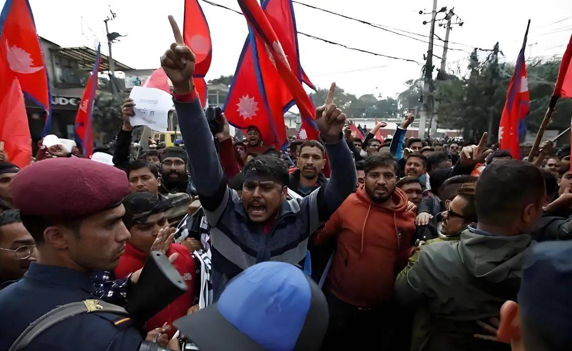 尼泊尔上演的动乱更像“颜色革命”西班牙甲组联赛，由境外势力策划试图更迭政权 | 西班牙甲组联赛