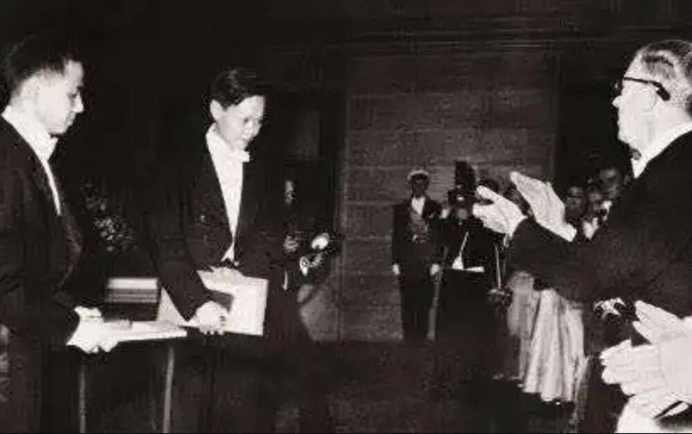 皇冠信用登123出租_“大先生”千古皇冠信用登123出租，杨振宁的一生