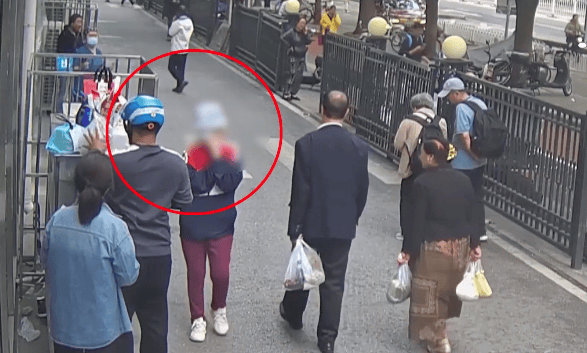 皇冠信用网平台_“要逮我吗？太尴尬了……”女子自称曾就职外企皇冠信用网平台，积蓄丰厚，却干出这事