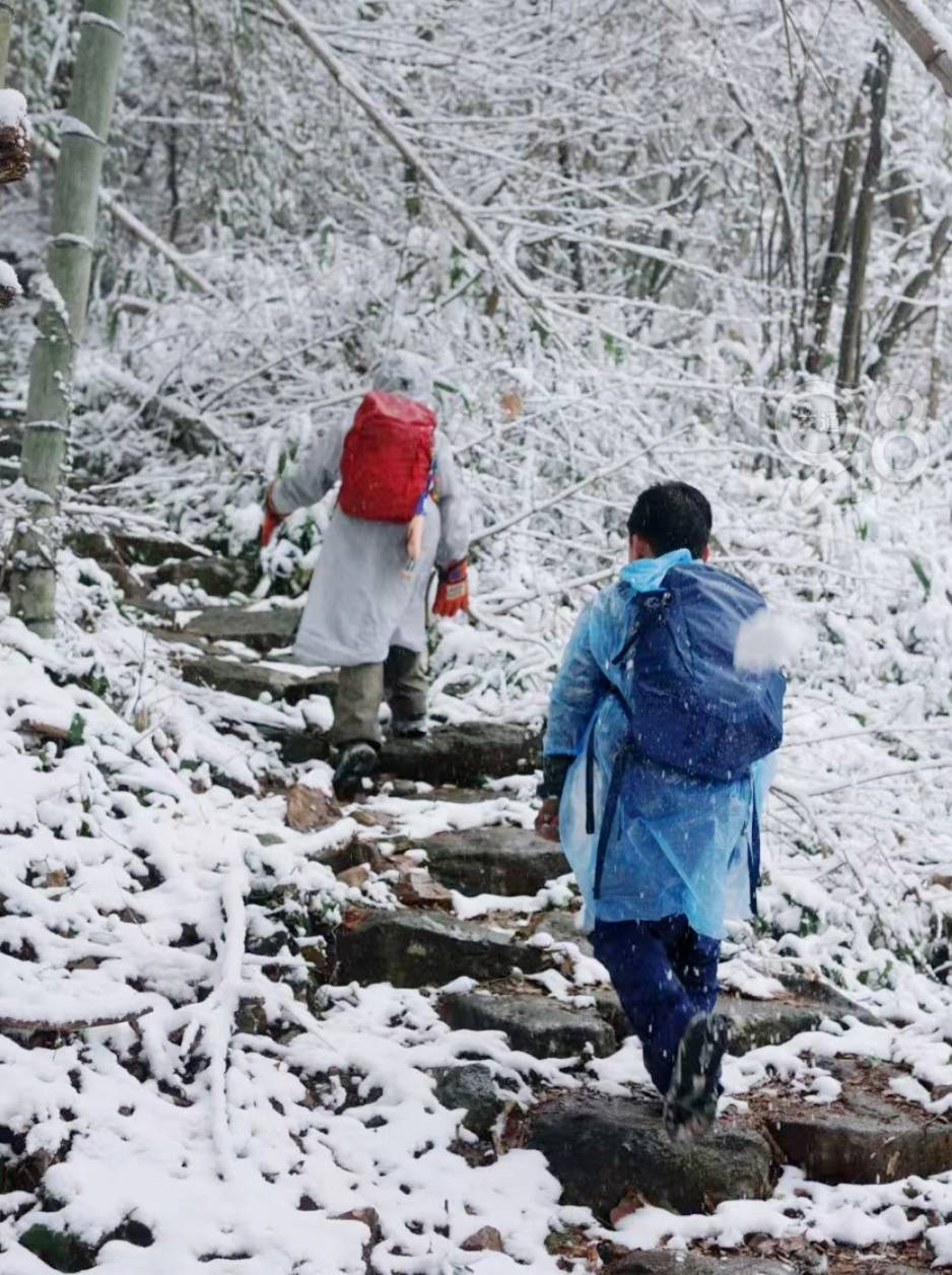 皇冠比分_导航红了！杭州人扎堆前往！网友：玩疯了皇冠比分，真的少见！特别提醒：今天更猛