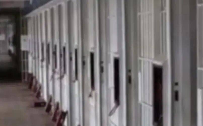 皇冠足球直播
_马杜罗拘押地如“人间炼狱”皇冠足球直播
,牢房面积仅6平方米