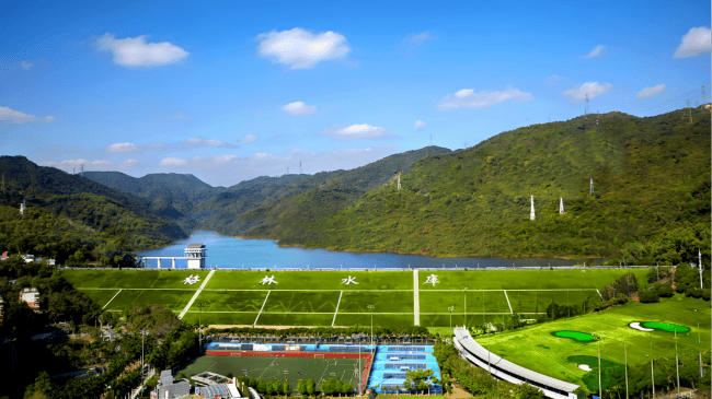 U23足球比赛
_深圳一条路的路灯竟被官方“故意调暗”U23足球比赛
!原因很特别……