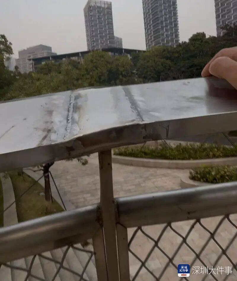 世界杯皇冠信用网开户_“影响我的形象”!一男子在深圳湾遭遇意外世界杯皇冠信用网开户,头皮被戳破!部门回应