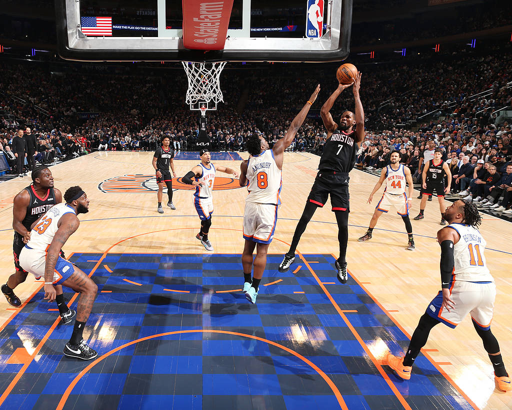 皇冠足球赛事_杜兰特空砍30分 唐斯25分尼克斯战胜火箭