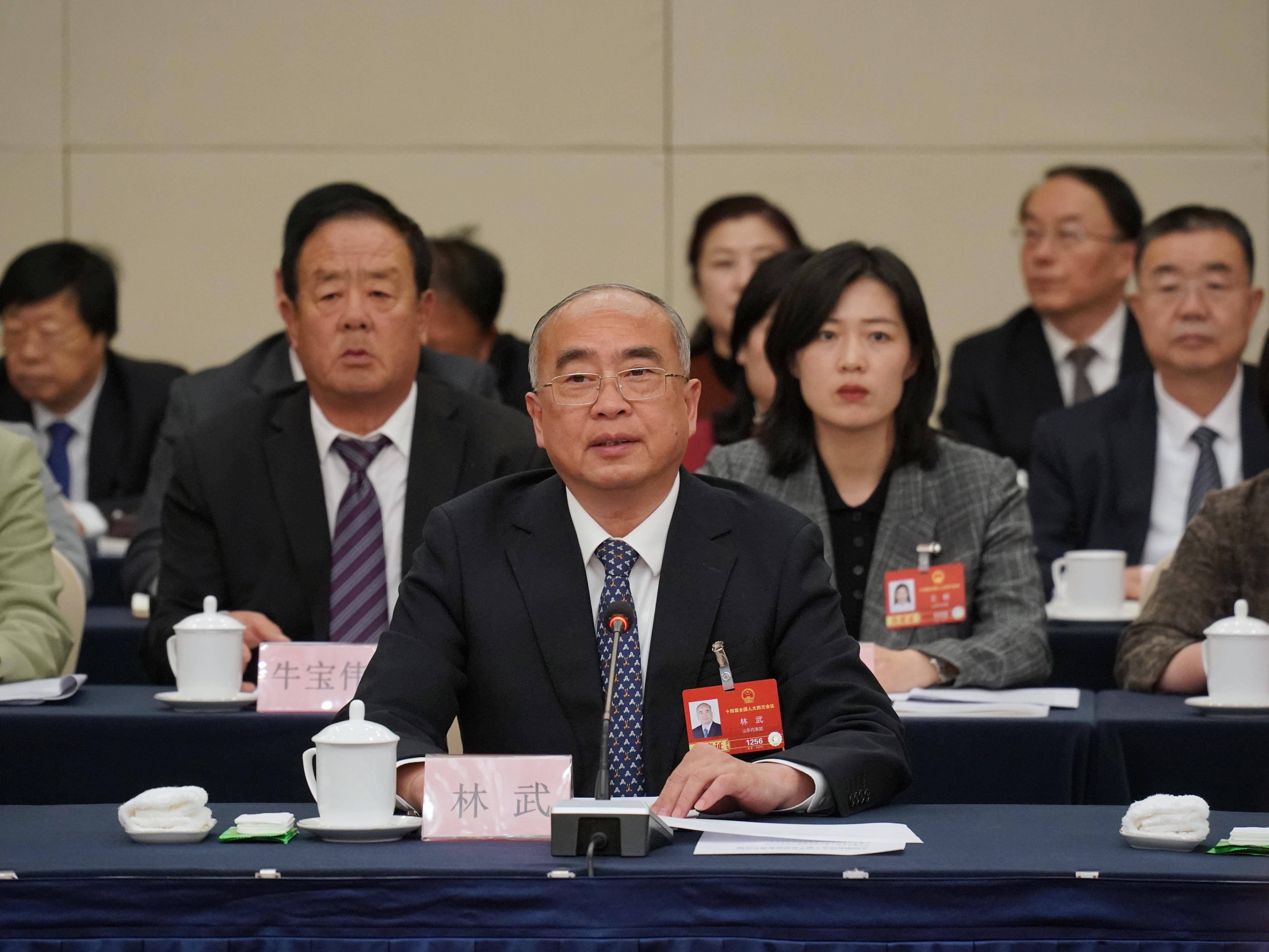 出租彩票网站 _山东省委书记林武：将以真金白银投入激发群众消费需求