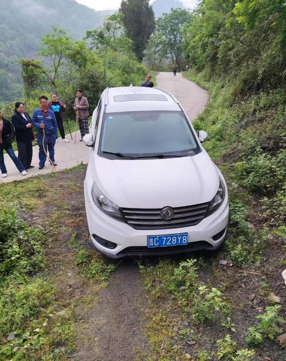 足球比赛外围买球网站_贵州37岁男子离奇失踪近一年足球比赛外围买球网站，车停在半山腰车门没锁，家属：活要见人死要见尸