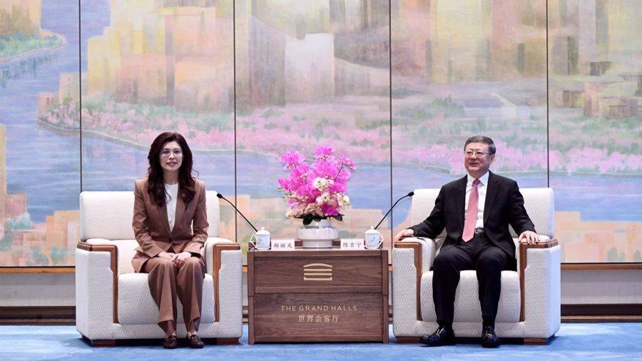 世界杯信用盘代理 _陈吉宁会见中国国民党主席郑丽文