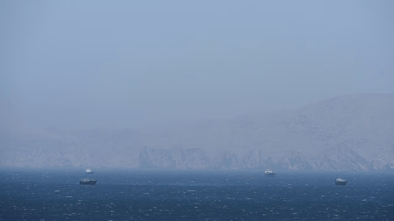 世界杯足球开奖 _伊朗关闭霍尔木兹海峡 指责以色列违反停火协议