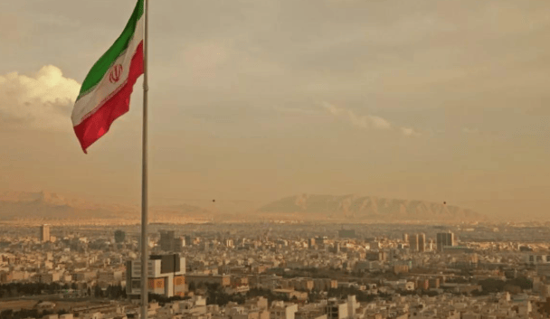 足球外盘在哪里可以买
_事不对劲!伊朗总统骂完革命卫队总司令足球外盘在哪里可以买
,美伊马上宣布停火14天?